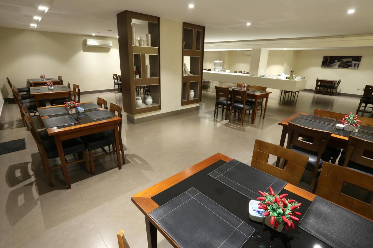 Esplanada Brasilia Hotel E Eventos ภายนอก รูปภาพ